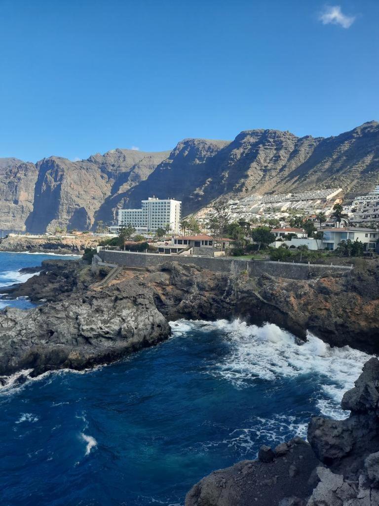 Appartamento Amazing View Los Gigantes & La Gomera Acantilado de los Gigantes Esterno foto